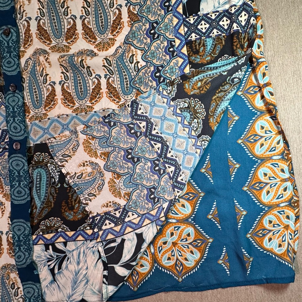 Patchwork Print Button-Front Women's Top - Navy & Tan - Picture 5 of 7